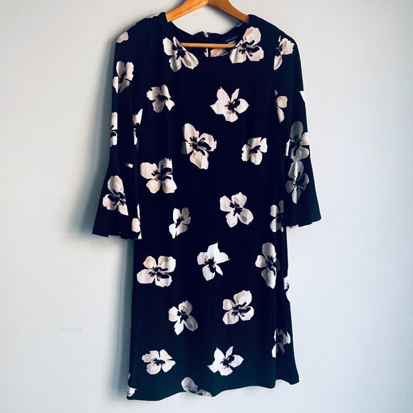 Tommy Hilfiger Bell Sleeved Floral Dress Size 6 - Picture 1 of 3